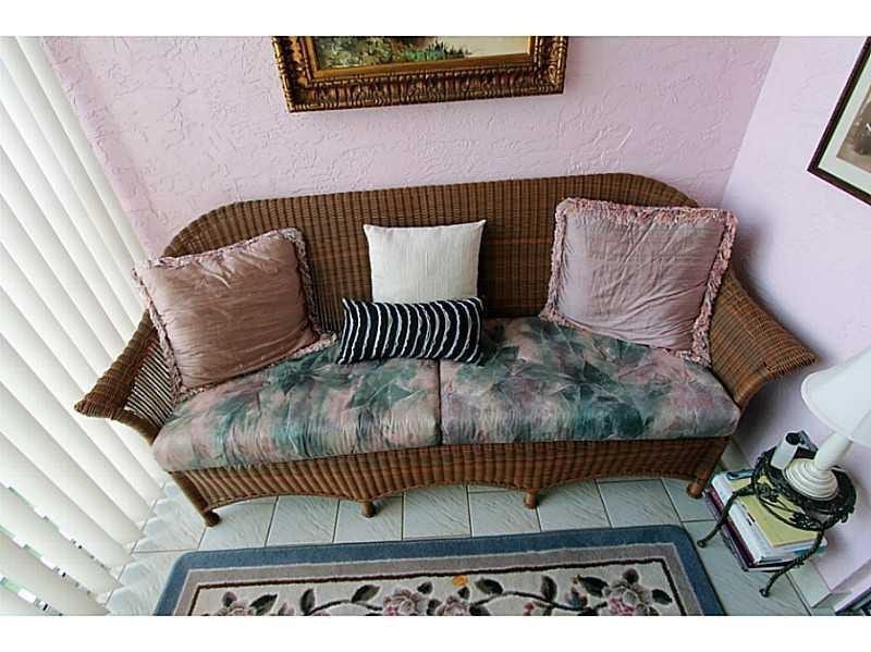 431 SE 3rd Street, #608, Dania Beach, FL 33004
