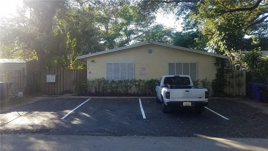 Property photo for 813 SW 14th Avenue, Fort Lauderdale, FL