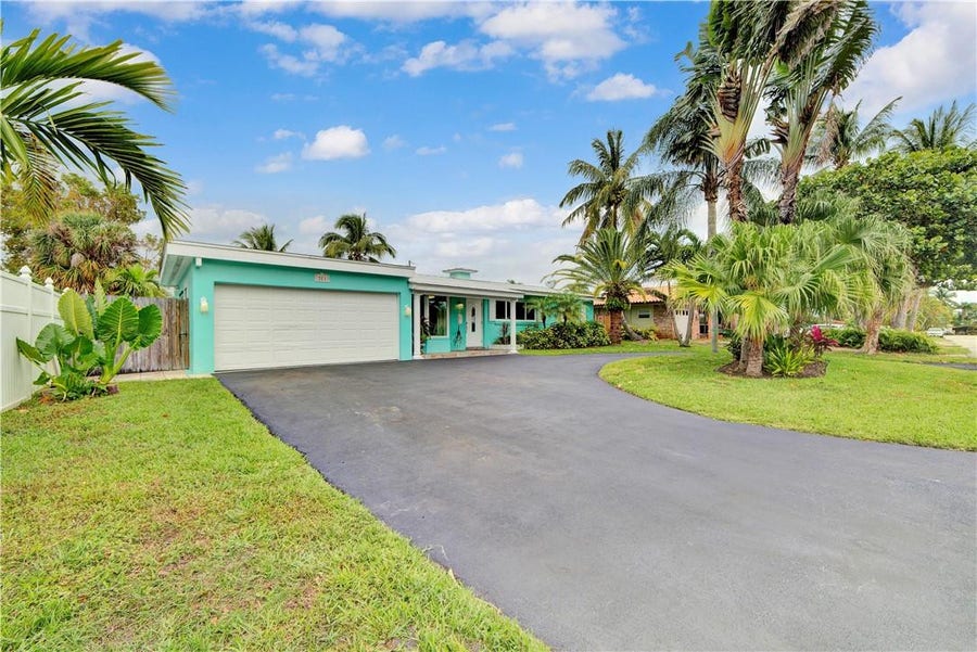 Property photo for 251 SW 18 Street, Pompano Beach, FL