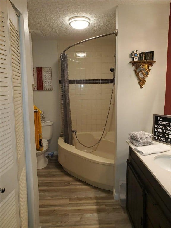 2700 S Oakland Forest Drive, #406, Oakland Park, FL 33309 2700 S Oakland Forest Drive, #406, Oakland Park, FL 33309