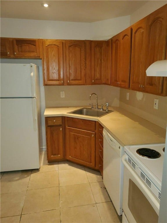 Property photo for 3105 Oakland Shores Drive, #E106, Oakland Park, FL