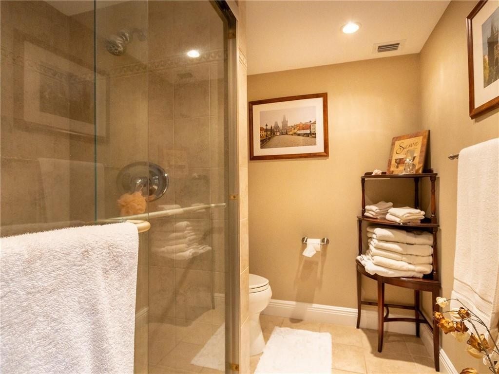 3900 Galt Ocean Drive, #806, Fort Lauderdale, FL 33308