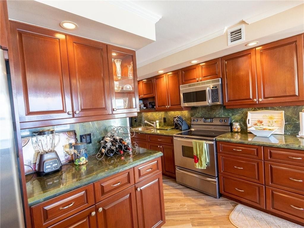 3900 Galt Ocean Drive, #806, Fort Lauderdale, FL 33308
