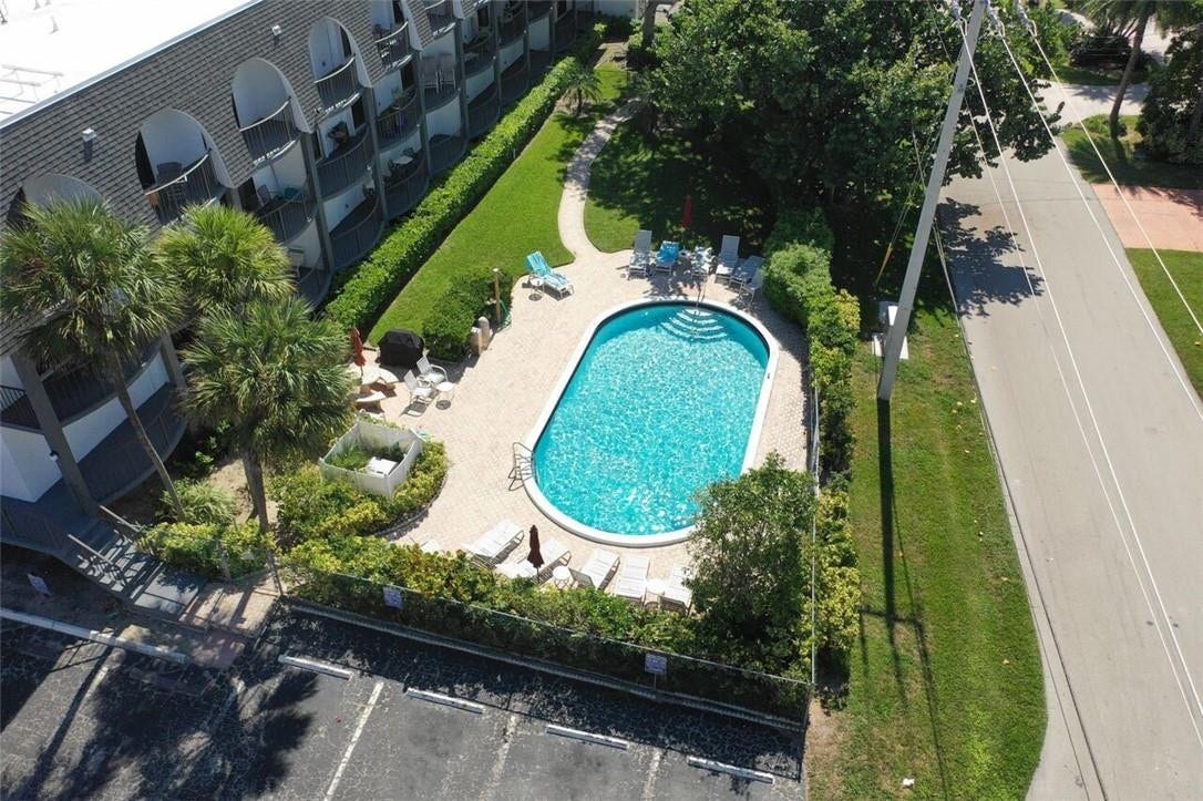 4013 N Ocean Drive, #212, Lauderdale By The Sea, FL 33308