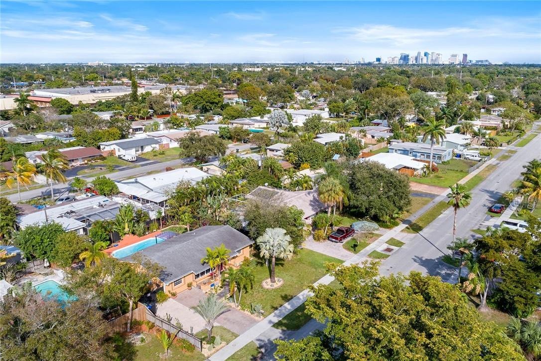 3371 SW 16th Street, Fort Lauderdale, FL 33312 3371 SW 16th Street, Fort Lauderdale, FL 33312