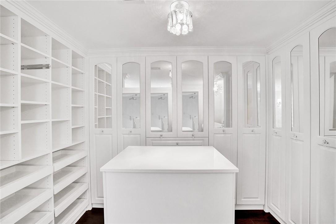 3400 Galt Ocean Drive, #1509 S, Fort Lauderdale, FL 33308 The owner spared no expense creating her custom closet space. It has the feeling of an exclusive boutique.