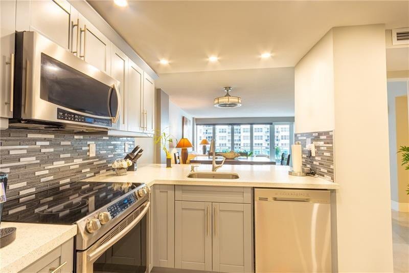 3430 Galt Ocean Drive, #804, Fort Lauderdale, Fort Lauderdale, FL 33308 3430 Galt Ocean Drive, #804, Fort Lauderdale, Fort Lauderdale, FL 33308