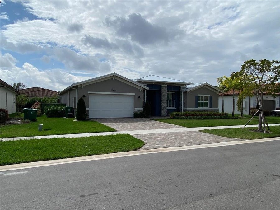 Property photo for 10450 Ranchette Drive, Cooper City, FL