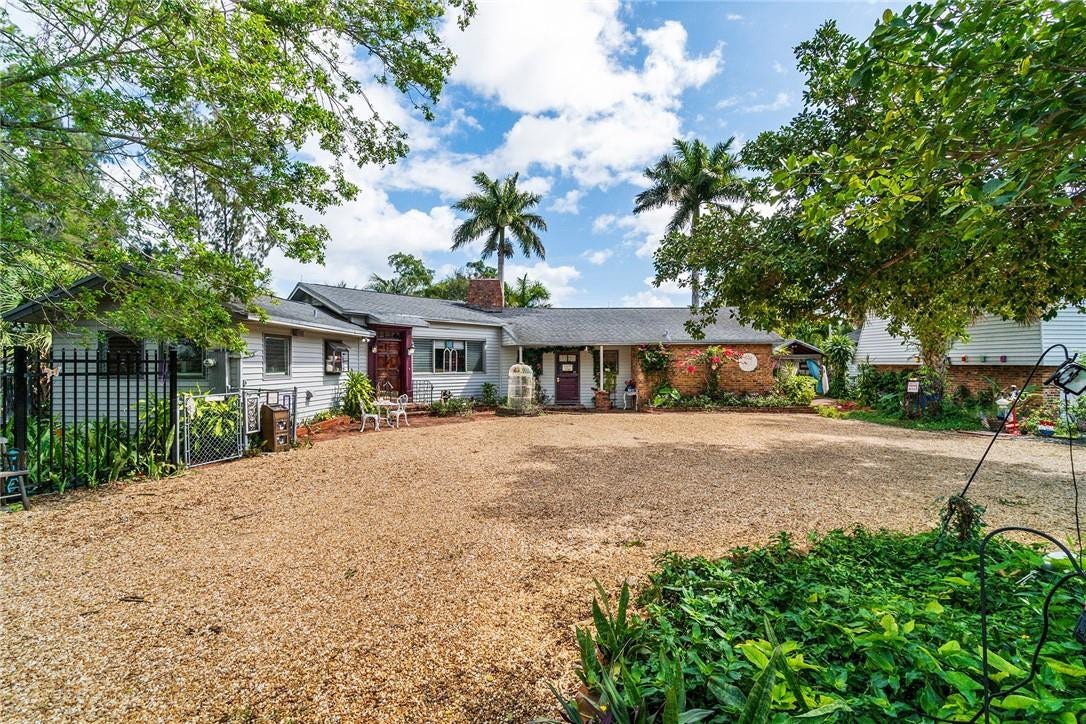 2249 Lazy Lane, Lazy Lake, FL 33305