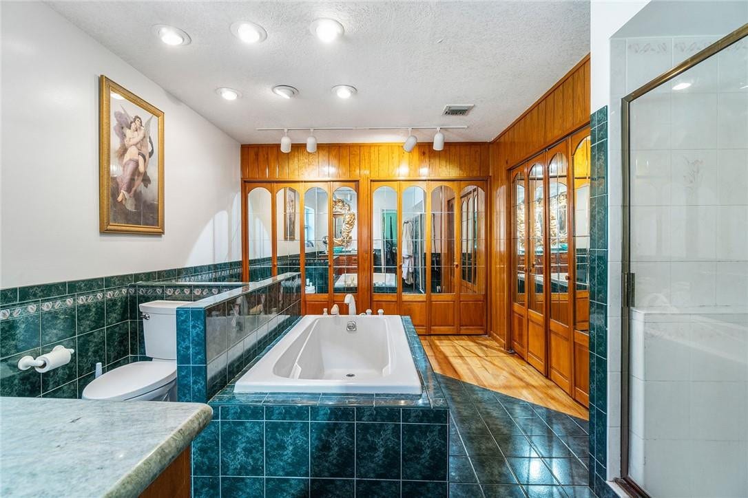 2249 Lazy Lane, Lazy Lake, FL 33305