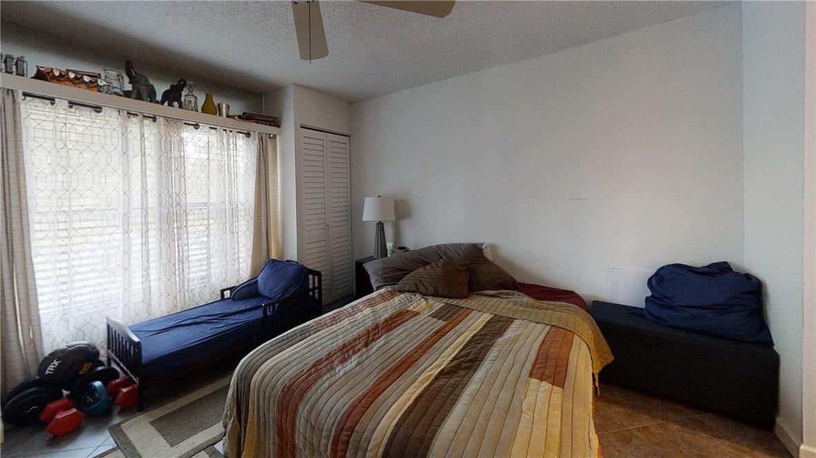 3740 Inverrary Drive, #3G, Lauderhill, FL 33319