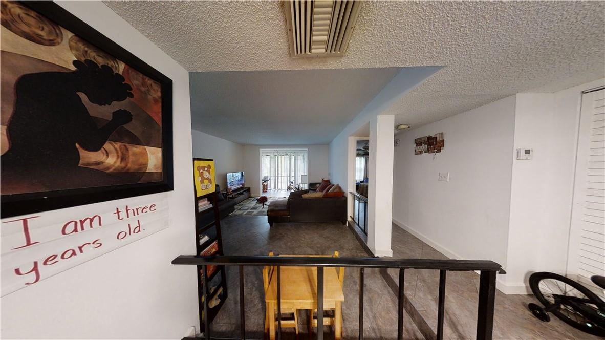 3740 Inverrary Drive, #3G, Lauderhill, FL 33319