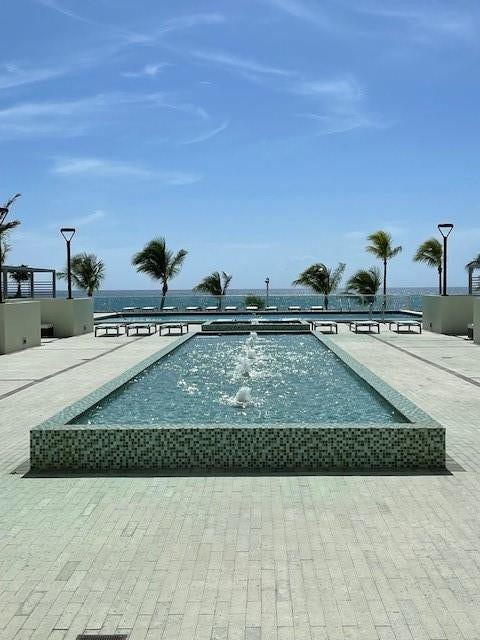 3400 Galt Ocean Drive, #1104 S, Fort Lauderdale, FL 33308 Looking thru the lobby out onto the upper pool deck. Views, views, views!