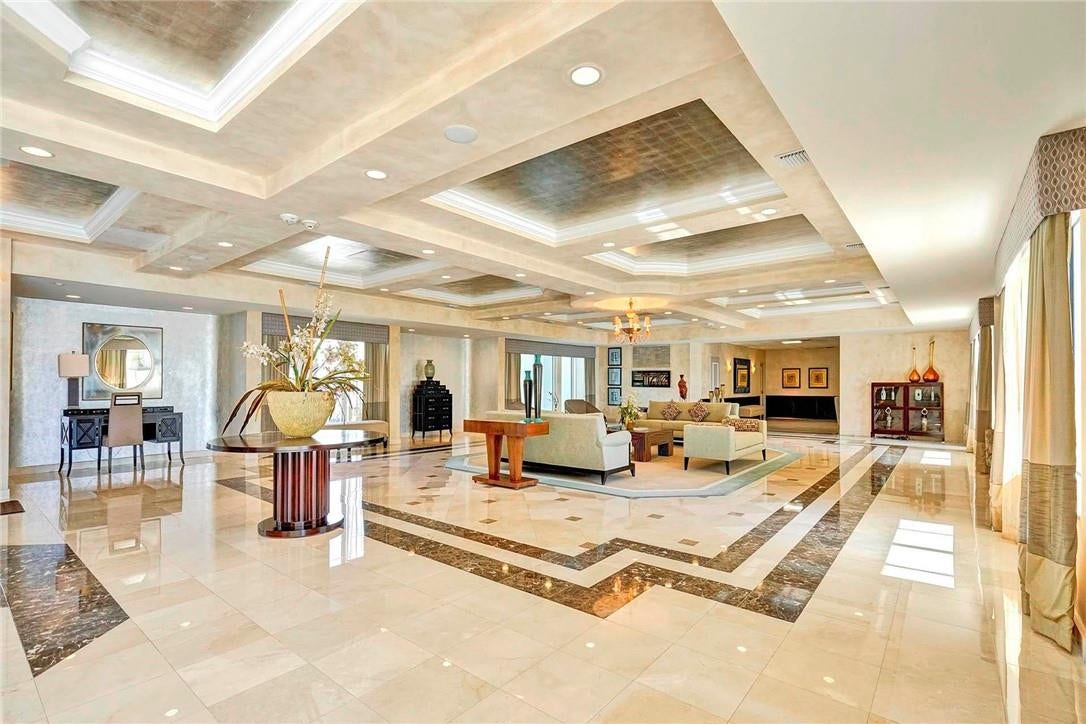 3400 Galt Ocean Drive, #1104 S, Fort Lauderdale, FL 33308 Firt impressions count, and Southpoint has one of the most beautiful lobbies on the beach.