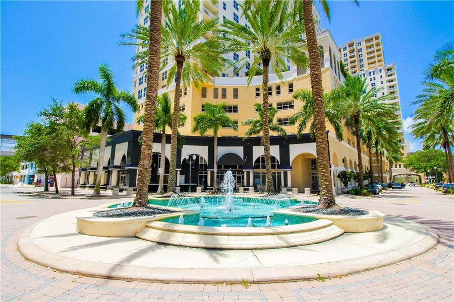 Property photo for 511 SE 5th Avenue, #916, Fort Lauderdale, FL