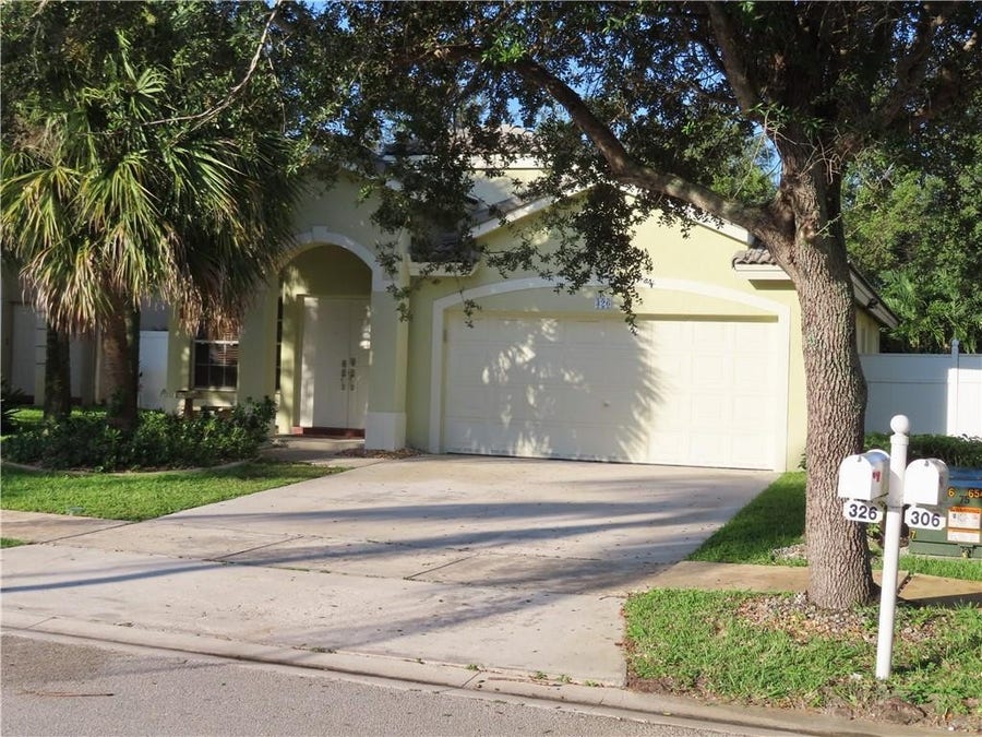 Property photo for 326 SW 206th Avenue, Pembroke Pines, FL