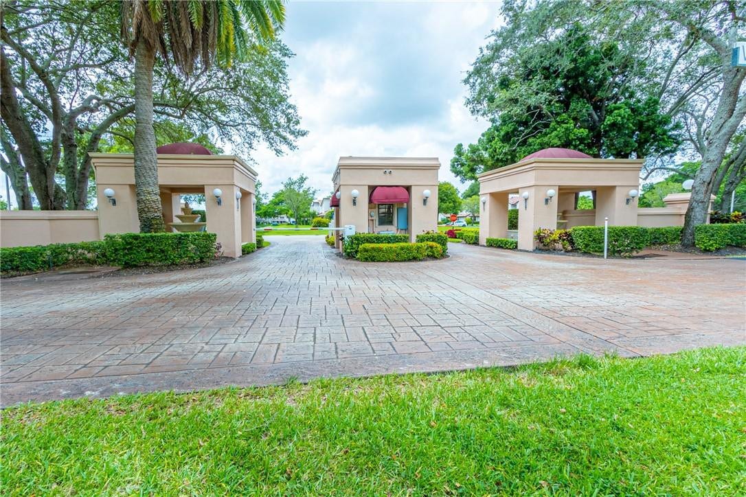 3072 Deer Creek Viaduct, Deerfield Beach, FL 33442 Photo 61