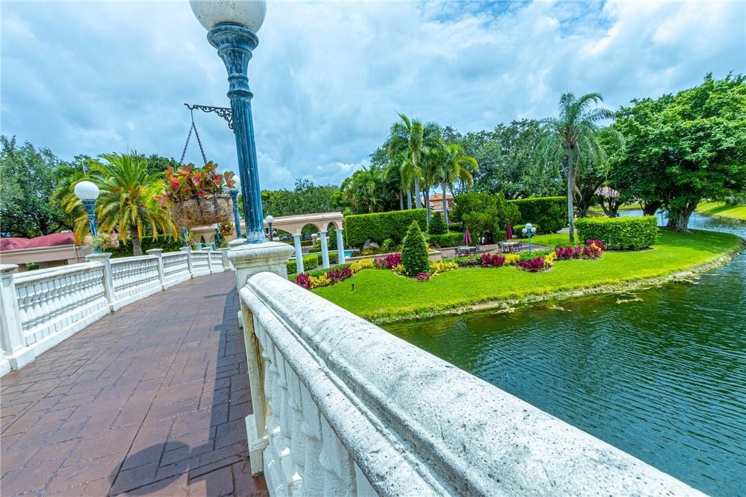 3072 Deer Creek Viaduct, Deerfield Beach, FL 33442 Photo 65