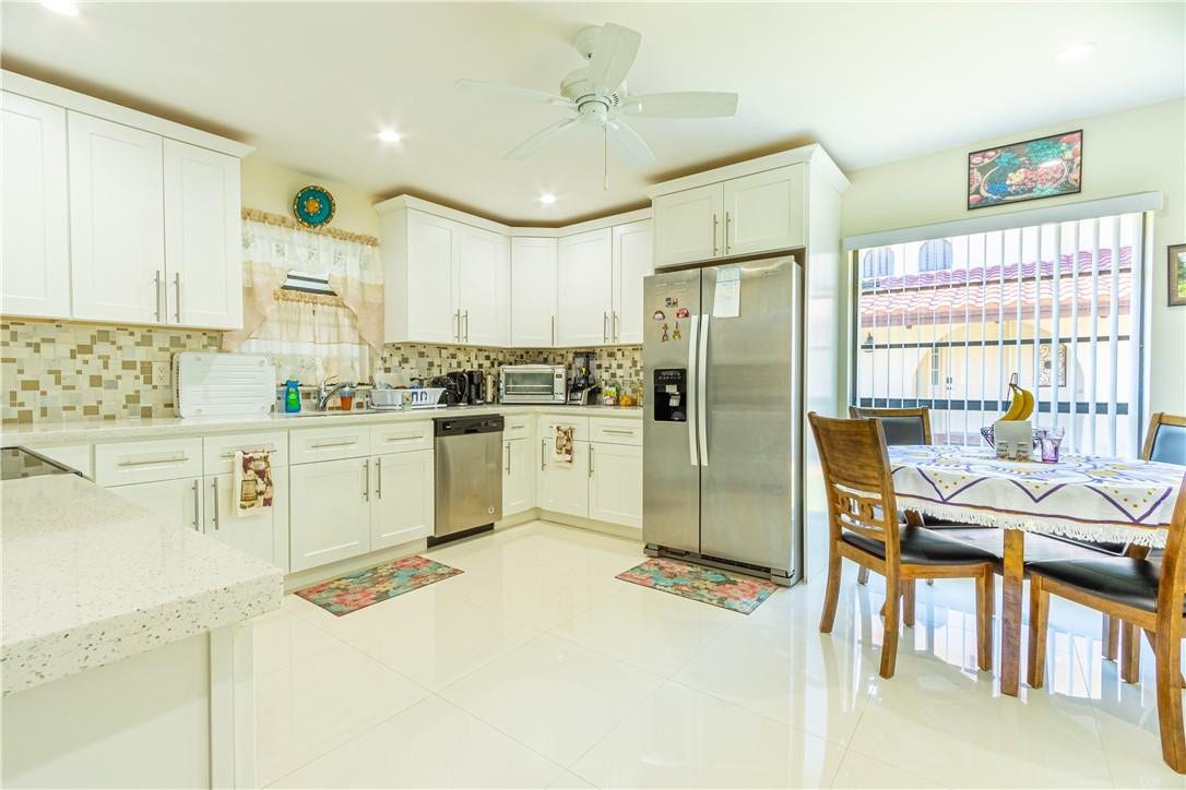 7904 Hibiscus Way, Tamarac, FL 33321 7904 Hibiscus Way, Tamarac, FL 33321