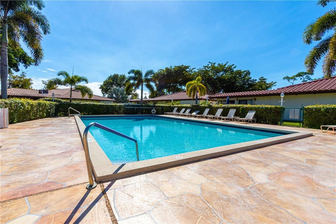7904 Hibiscus Way, Tamarac, FL 33321 7904 Hibiscus Way, Tamarac, FL 33321