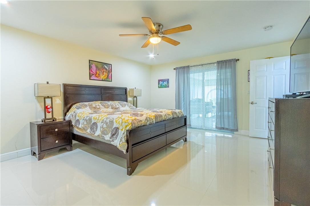 7904 Hibiscus Way, Tamarac, FL 33321 7904 Hibiscus Way, Tamarac, FL 33321