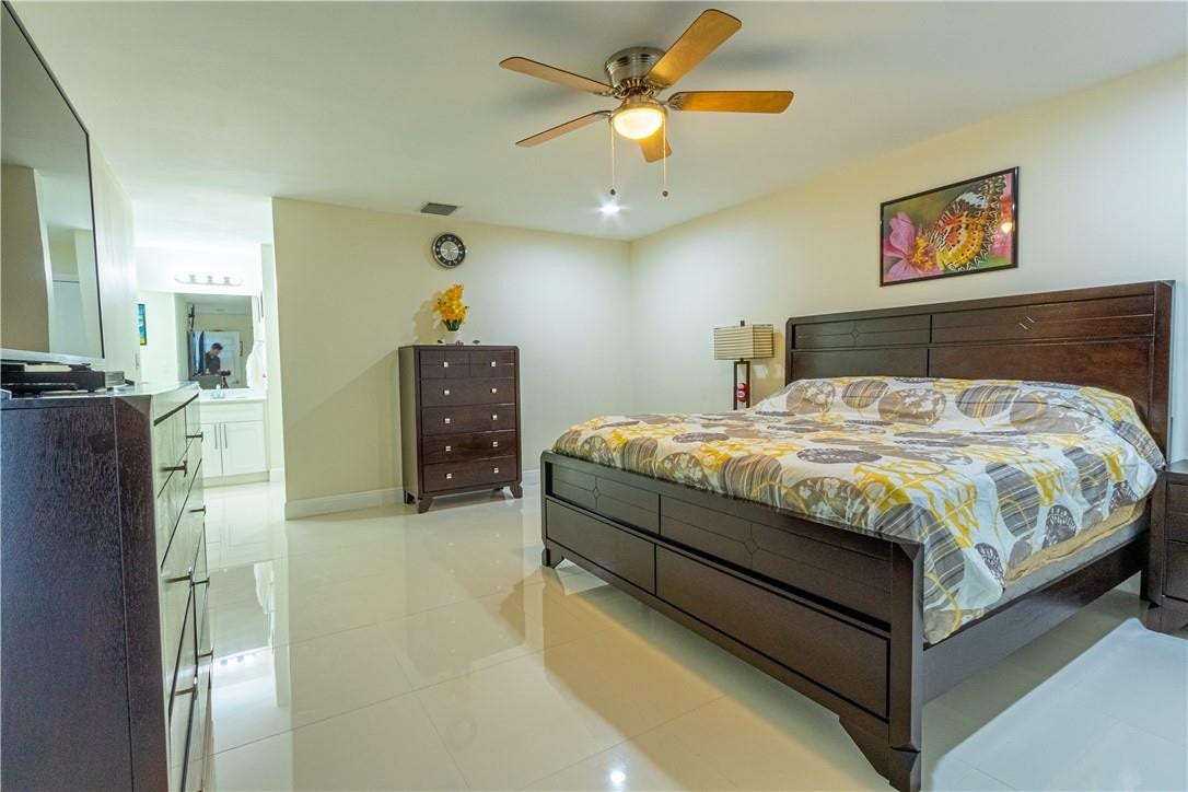 7904 Hibiscus Way, Tamarac, FL 33321 7904 Hibiscus Way, Tamarac, FL 33321