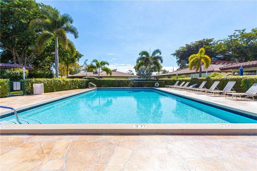 7904 Hibiscus Way, Tamarac, FL 33321 7904 Hibiscus Way, Tamarac, FL 33321