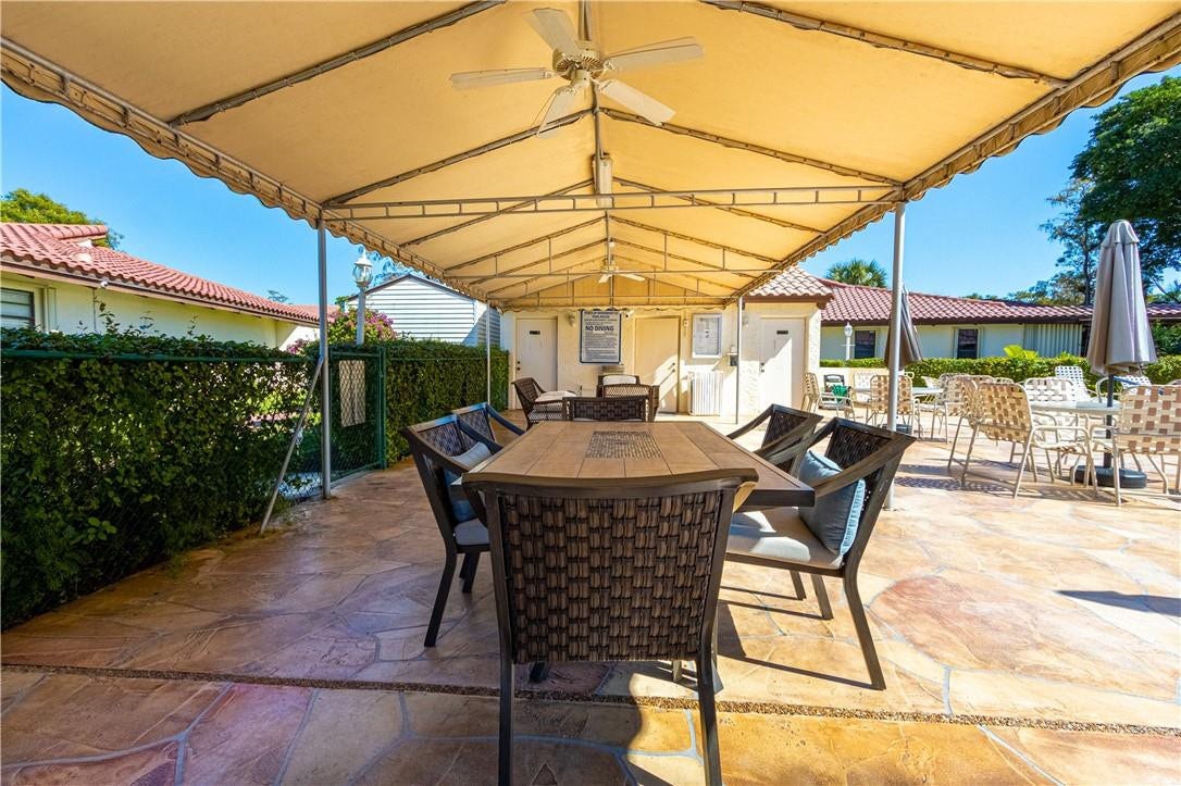 7904 Hibiscus Way, Tamarac, FL 33321 7904 Hibiscus Way, Tamarac, FL 33321