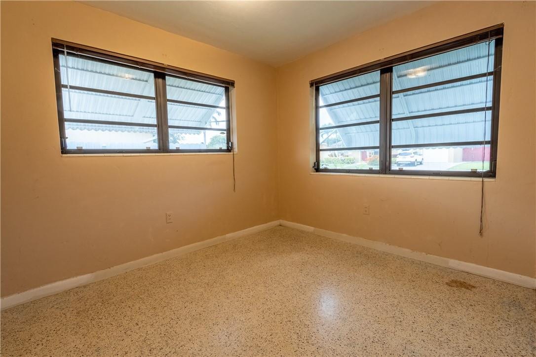 4941 SW 96th Avenue, Miami, FL 33165 Photo 2
