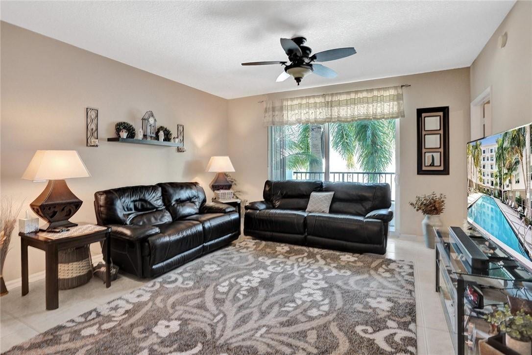 2401 NE 65 Street, #1-303, Fort Lauderdale, FL 33308 Photo 4