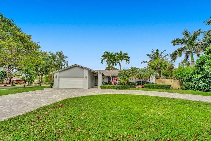 Property photo for Cooper City, FL