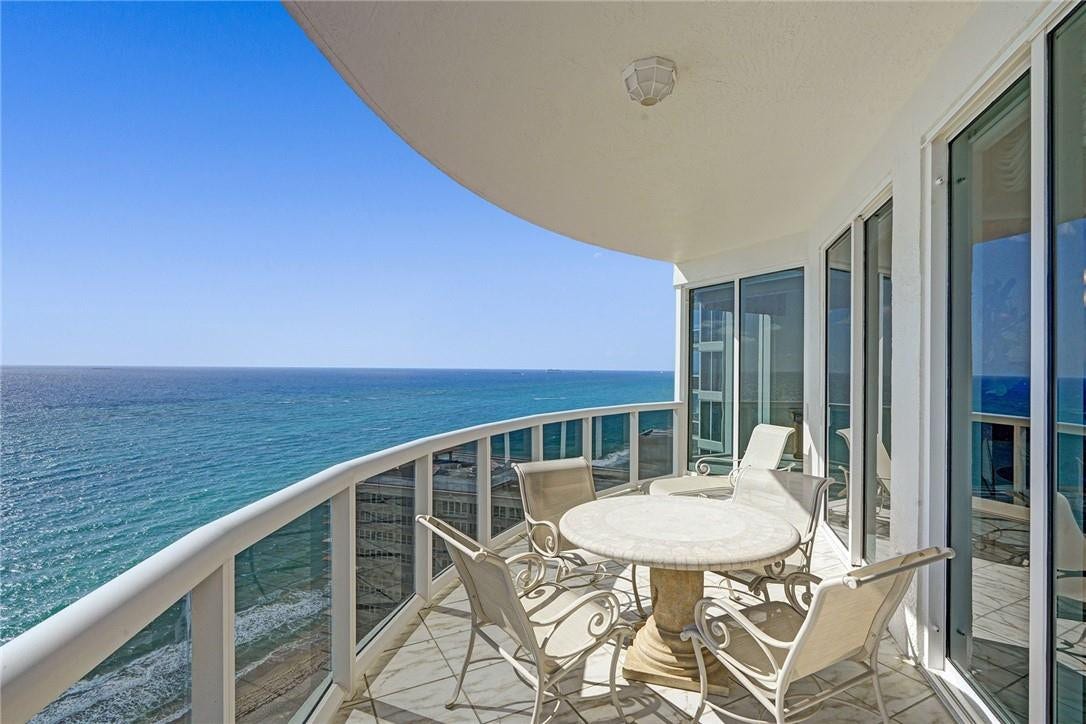 4240 Galt Ocean Drive, #2402, Fort Lauderdale, FL 33308 4240 Galt Ocean Drive, #2402, Fort Lauderdale, FL 33308