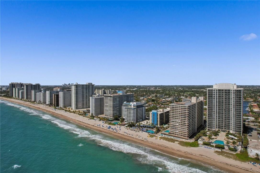 4240 Galt Ocean Drive, #2402, Fort Lauderdale, FL 33308 4240 Galt Ocean Drive, #2402, Fort Lauderdale, FL 33308