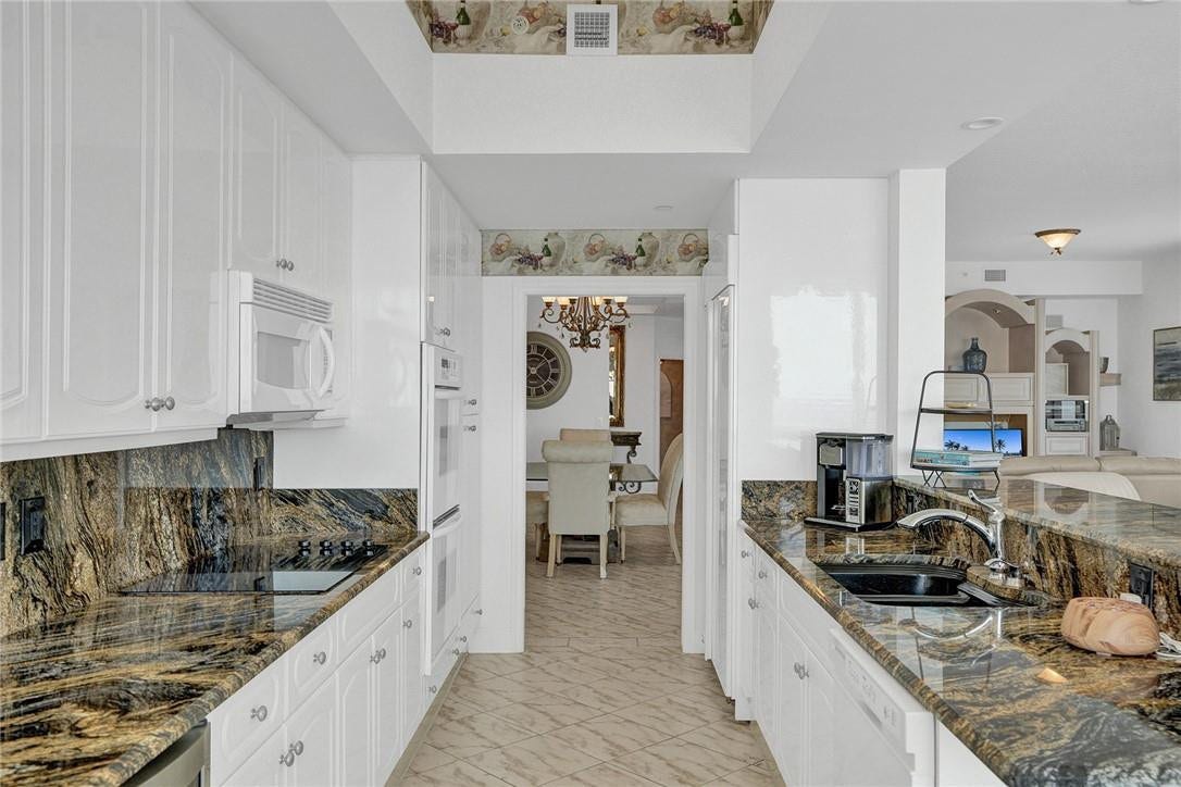 4240 Galt Ocean Drive, #2402, Fort Lauderdale, FL 33308 4240 Galt Ocean Drive, #2402, Fort Lauderdale, FL 33308