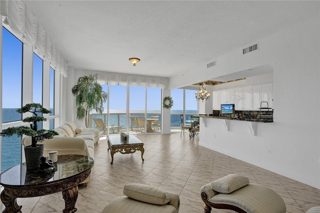 4240 Galt Ocean Drive, #2402, Fort Lauderdale, FL 33308 4240 Galt Ocean Drive, #2402, Fort Lauderdale, FL 33308