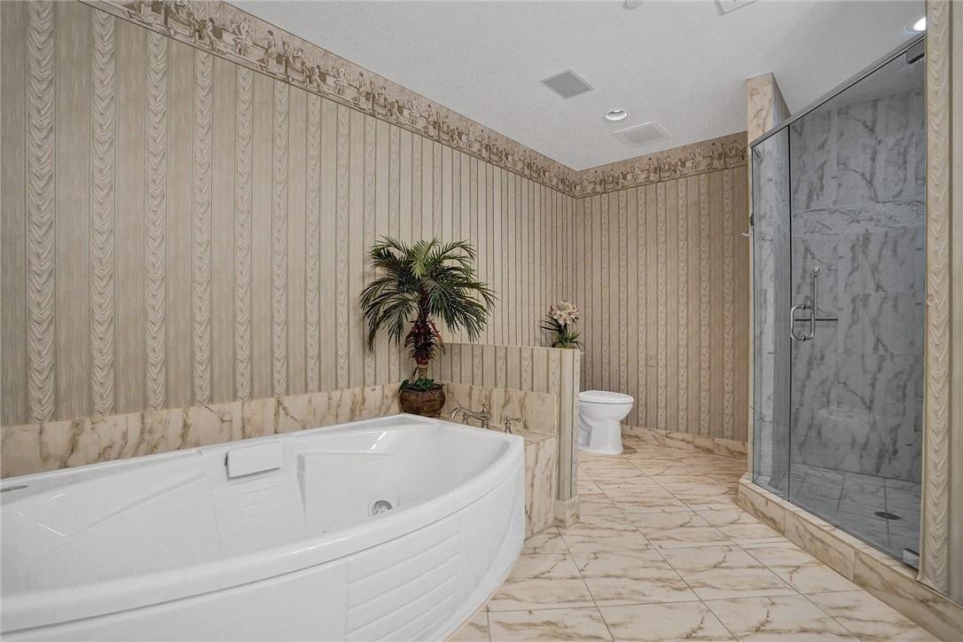 4240 Galt Ocean Drive, #2402, Fort Lauderdale, FL 33308 4240 Galt Ocean Drive, #2402, Fort Lauderdale, FL 33308
