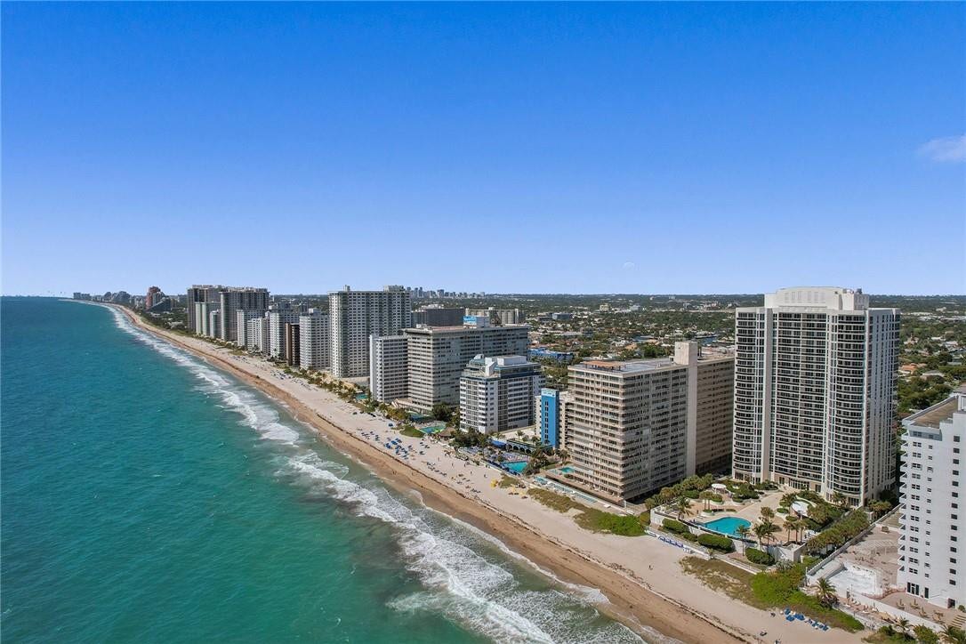 4240 Galt Ocean Drive, #2402, Fort Lauderdale, FL 33308 4240 Galt Ocean Drive, #2402, Fort Lauderdale, FL 33308