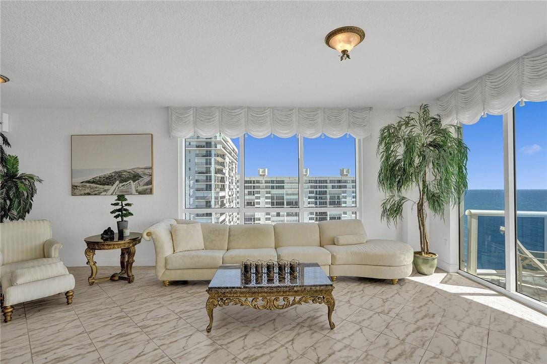 4240 Galt Ocean Drive, #2402, Fort Lauderdale, FL 33308 4240 Galt Ocean Drive, #2402, Fort Lauderdale, FL 33308