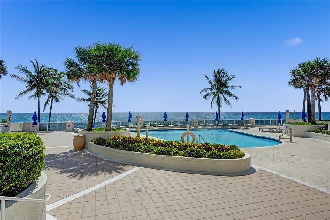 4240 Galt Ocean Drive, #2402, Fort Lauderdale, FL 33308 4240 Galt Ocean Drive, #2402, Fort Lauderdale, FL 33308