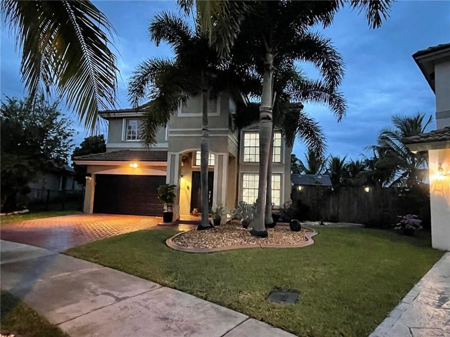 Property photo for 384 SW 205th Avenue, Pembroke Pines, FL
