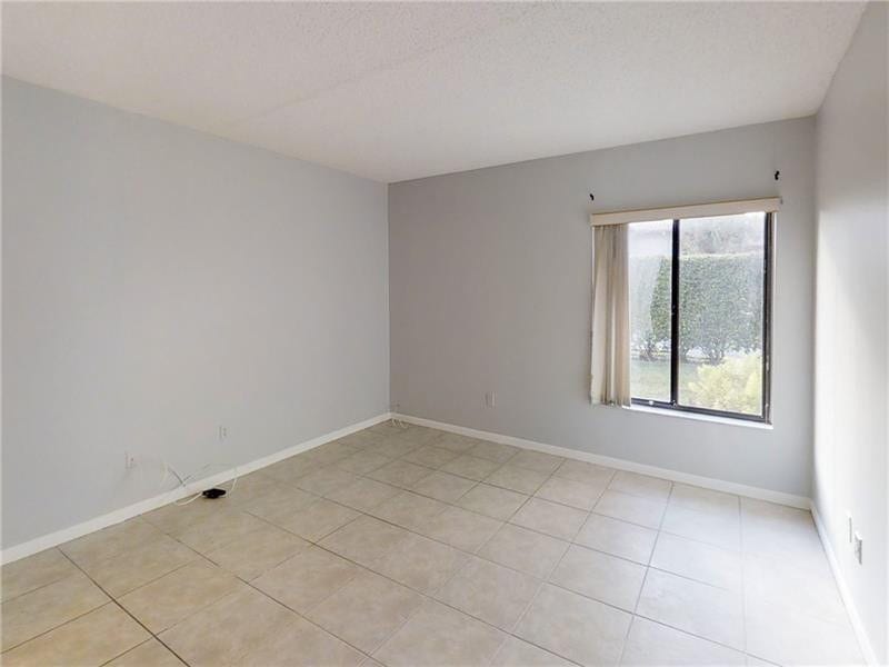 351 Club Circle, #101, Boca Raton, FL 33487