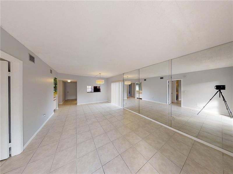 351 Club Circle, #101, Boca Raton, FL 33487