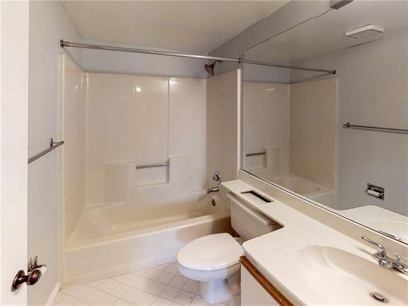 351 Club Circle, #101, Boca Raton, FL 33487