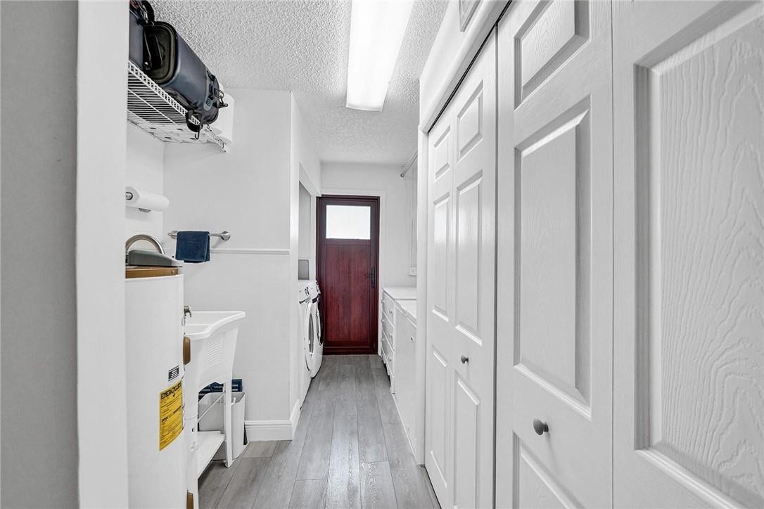 5541 Windover Way, Davie, FL 33331 Laundry Room