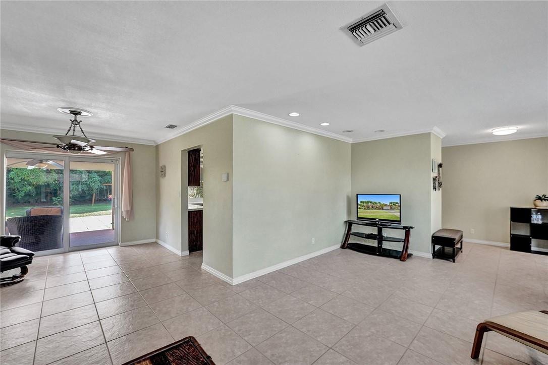 5760 SW 7th Street, Plantation, Plantation, FL 33317 5760 SW 7th Street, Plantation, Plantation, FL 33317
