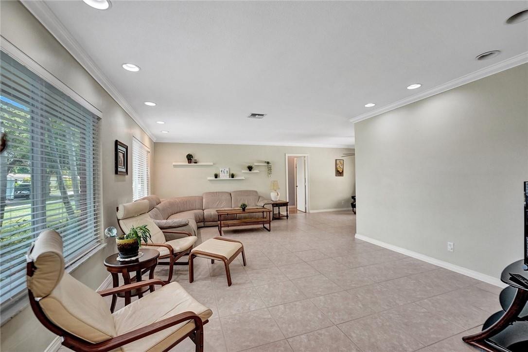 5760 SW 7th Street, Plantation, Plantation, FL 33317 5760 SW 7th Street, Plantation, Plantation, FL 33317