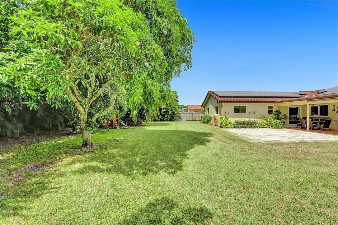 5760 SW 7th Street, Plantation, Plantation, FL 33317 5760 SW 7th Street, Plantation, Plantation, FL 33317