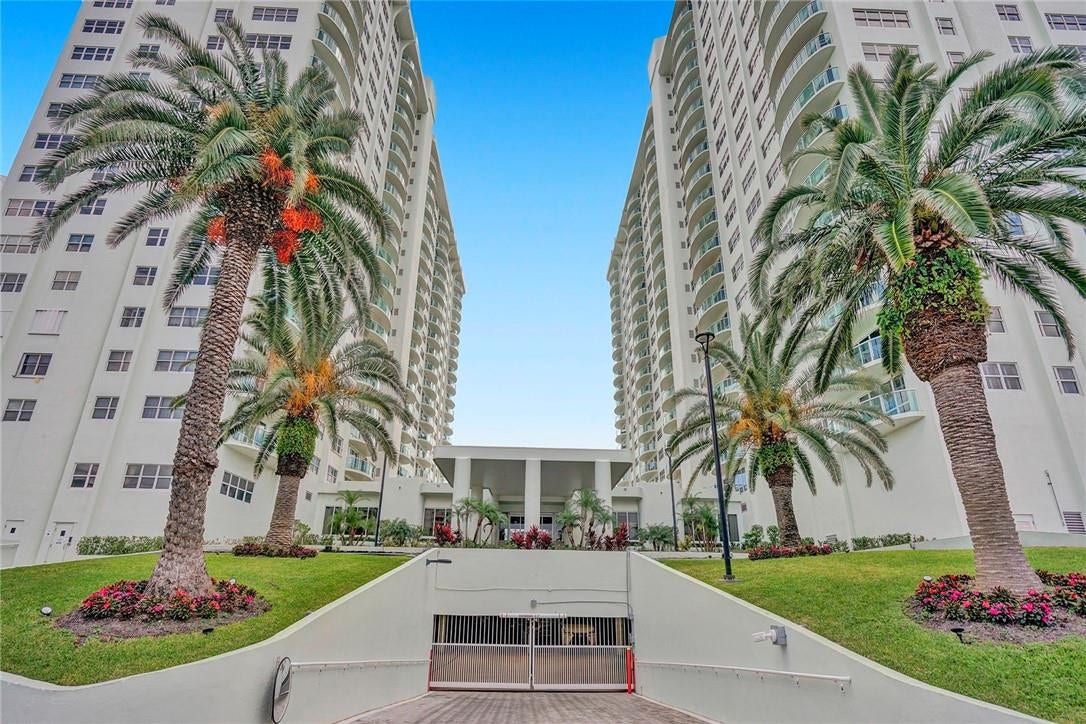 Fort Lauderdale, FL 33308 Photo 6