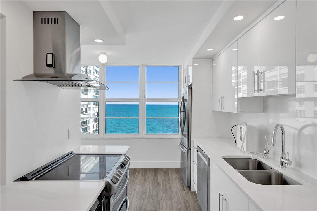 4280 Galt Ocean, #17B, Fort Lauderdale, FL 33308 4280 Galt Ocean, #17B, Fort Lauderdale, FL 33308