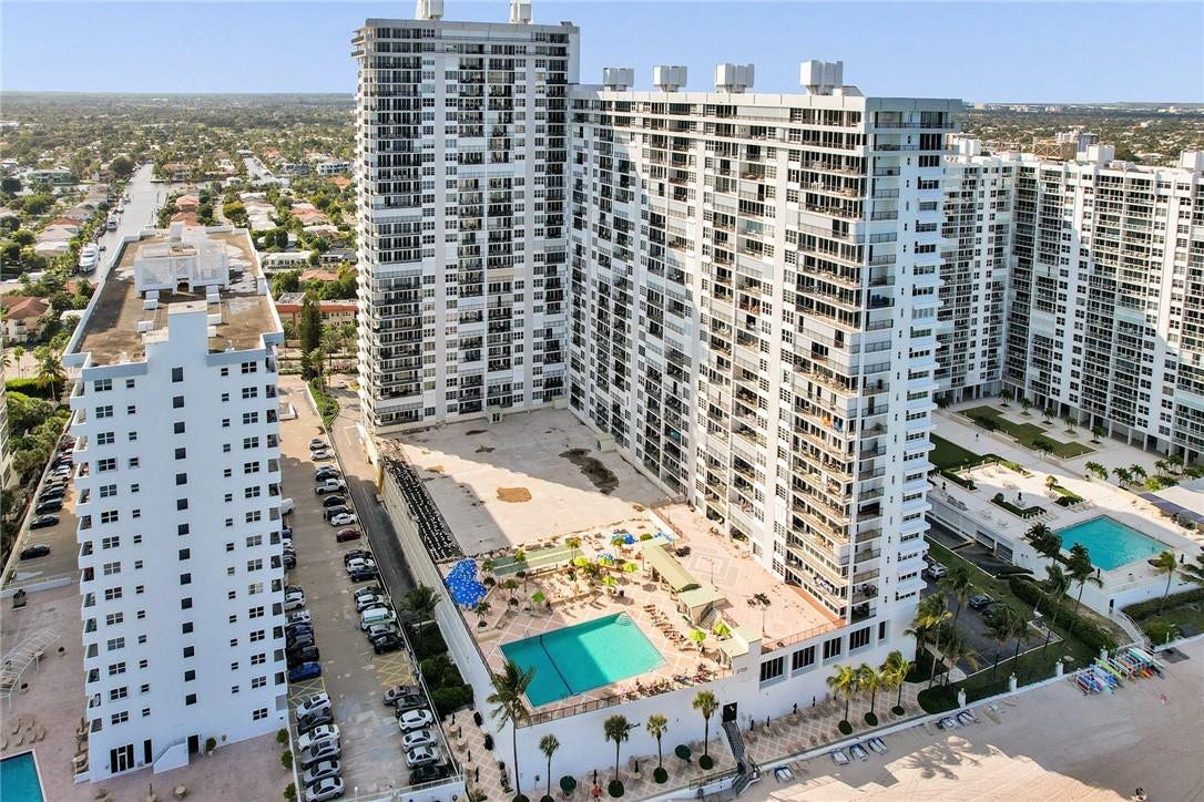4280 Galt Ocean, #17B, Fort Lauderdale, FL 33308 4280 Galt Ocean, #17B, Fort Lauderdale, FL 33308